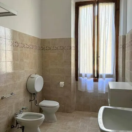 Villino La Rosa Antica Apartment *
