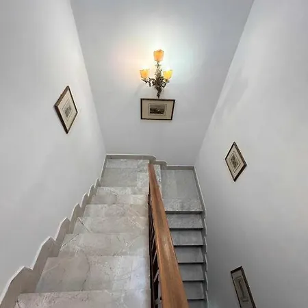 Villino La Rosa Antica Apartment *