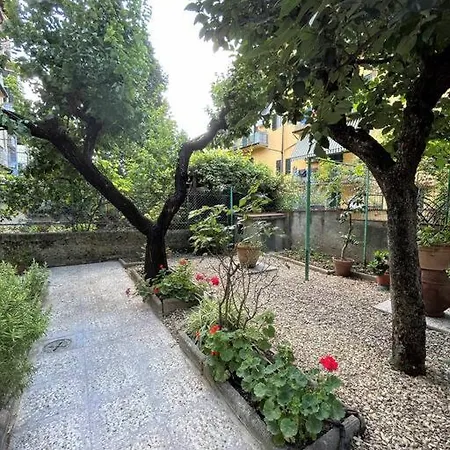 Villino La Rosa Antica Apartment Florence
